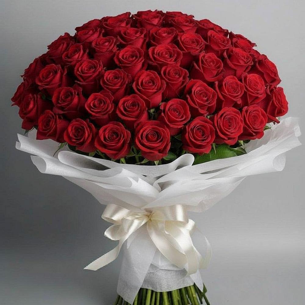 Букет 101 Красная роза Блэк Мэджик в Ваче