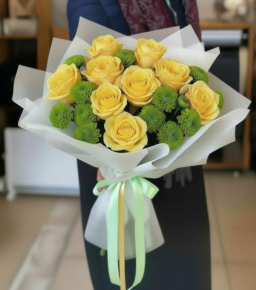 Букет цветов из: Хризантемы и Розы в Ваче