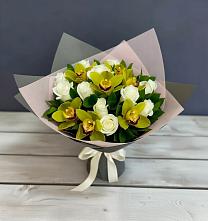 Букет цветов из:  Орхидеи и Розы в Ваче