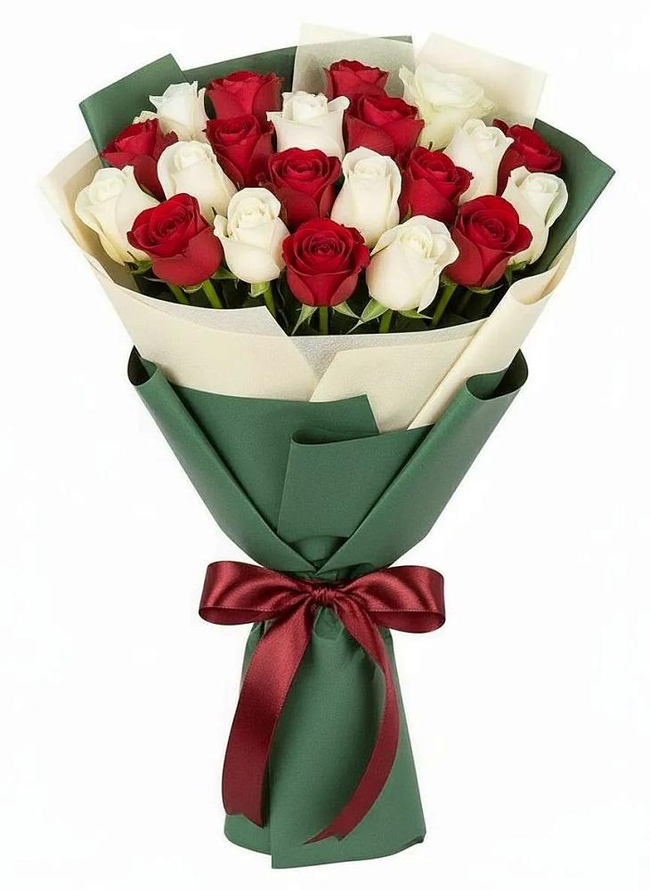 Букет Микс из красных и белых роз в Ваче