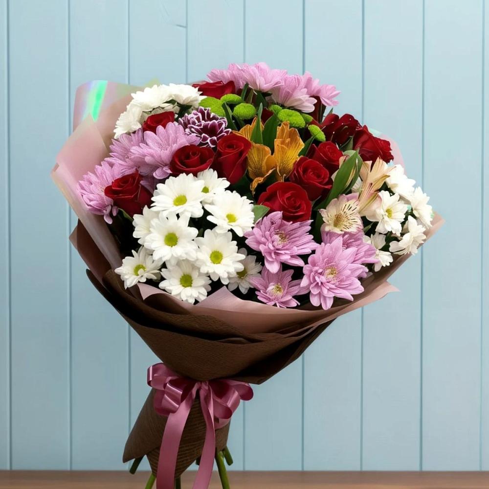 Букет цветов из: Розы, Хризантемы и Альстромерии в Ваче