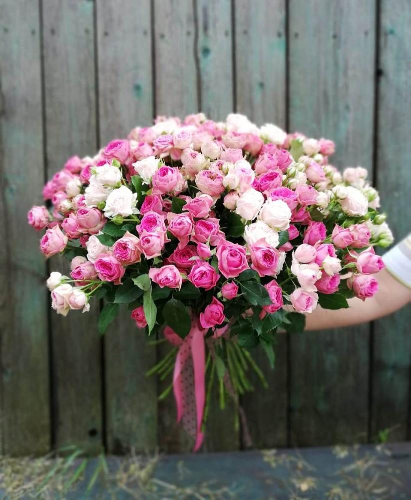 Букет Розовые кустовые розы Натали и Лав Лидия в Ваче