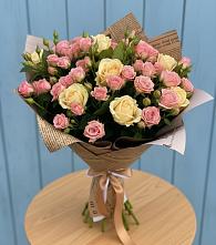 Букет цветов из:  Розы в Ваче