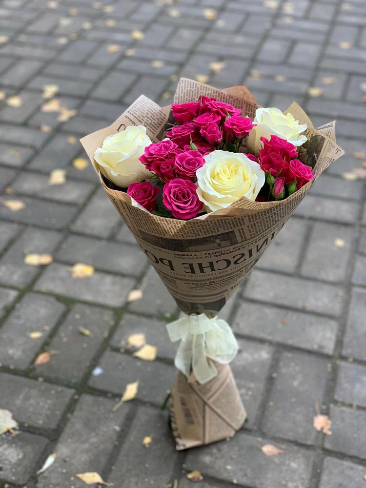 Букет цветов из: Розы в Ваче