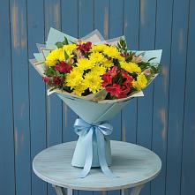 Букет цветов из:  Альстромерии и Хризантемы #REPLACE_PRED# Ваче