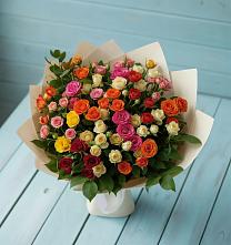 Букет Микс из разноцветных кустовых роз в Ваче